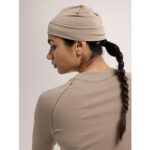 Arc’teryx Rho Lightweight Wool Toque | Streamlined Toque for Mountain Adventure | Smoke Bluff, Small Medium